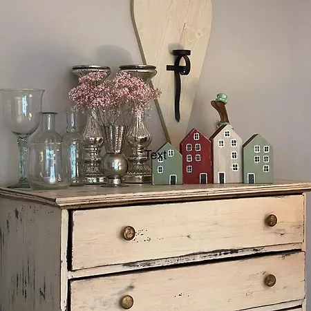 Von Luehmann Apartment