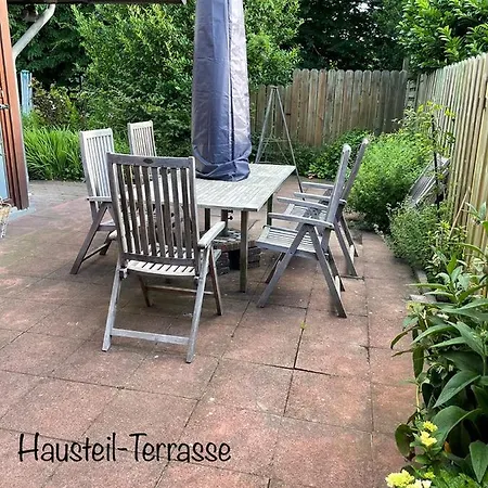 Von Luehmann Apartment *